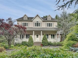 486 N Little Tor Rd, New City, NY 10956