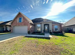 174 Gulfstream Ln, Shreveport, LA 71106