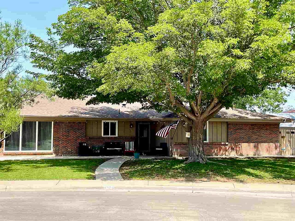 1st image of 3200 Bandolina Ave
