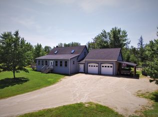22 Holmestead Ln, Machiasport, ME 04655