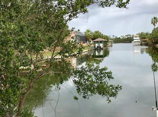 16 Creek Ct, Palm Coast, FL 32137