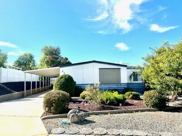 23610 Big Tee Dr, Canyon Lake, CA 92587