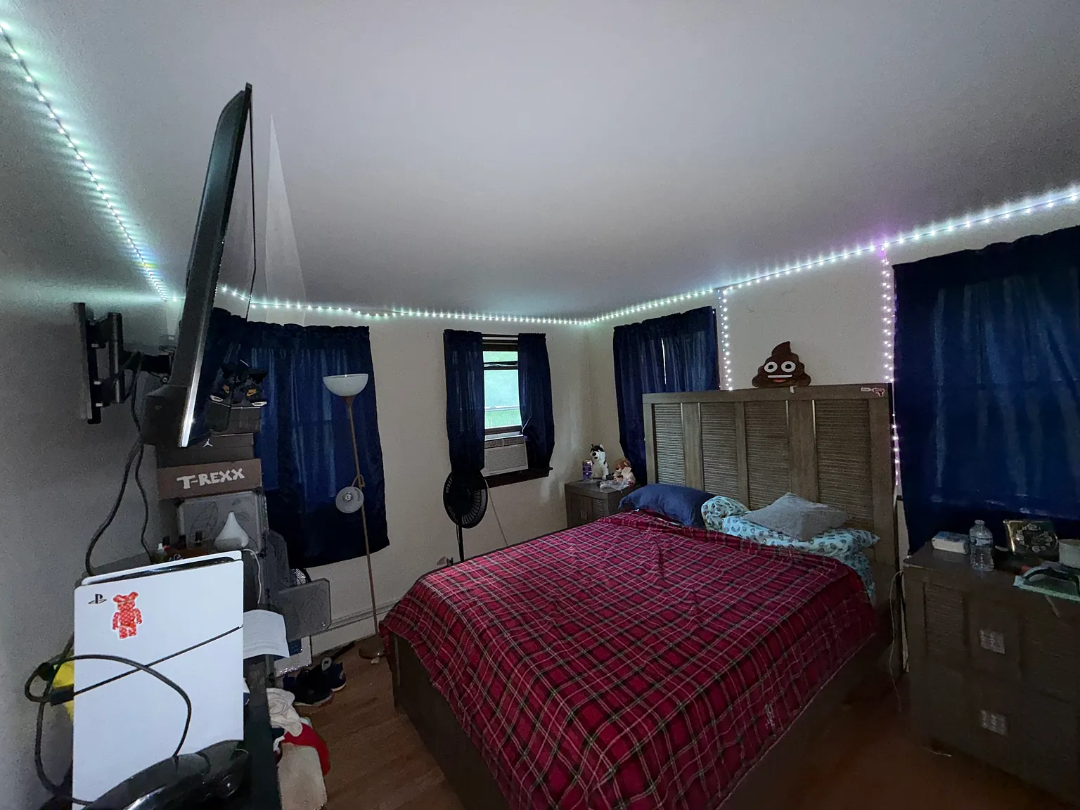 2 bed, $2,600 — Photo 4