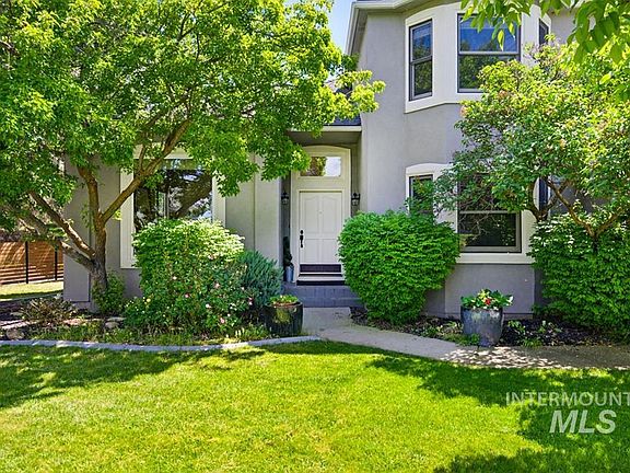 3rd image of 1865 E Sendero Ln