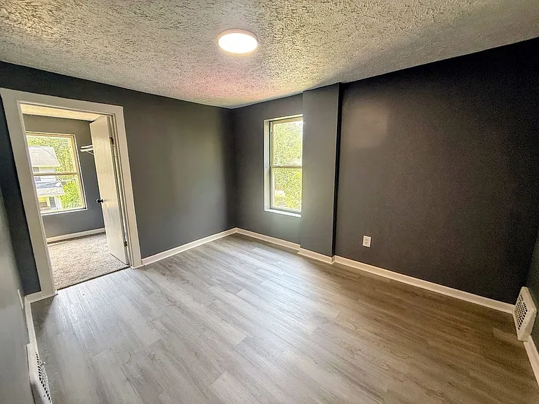 799 Fess Ave — Photo 13