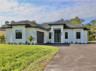 2744 24th Ave NE, Naples, FL 34120