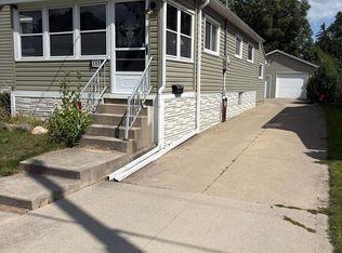 122 Boullee St, London, ON N5Y 1T7