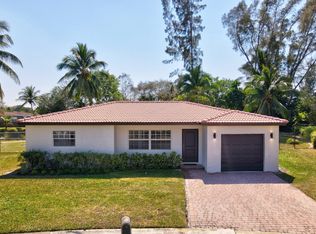 4696 Avalon St, Boca Raton, FL 33428