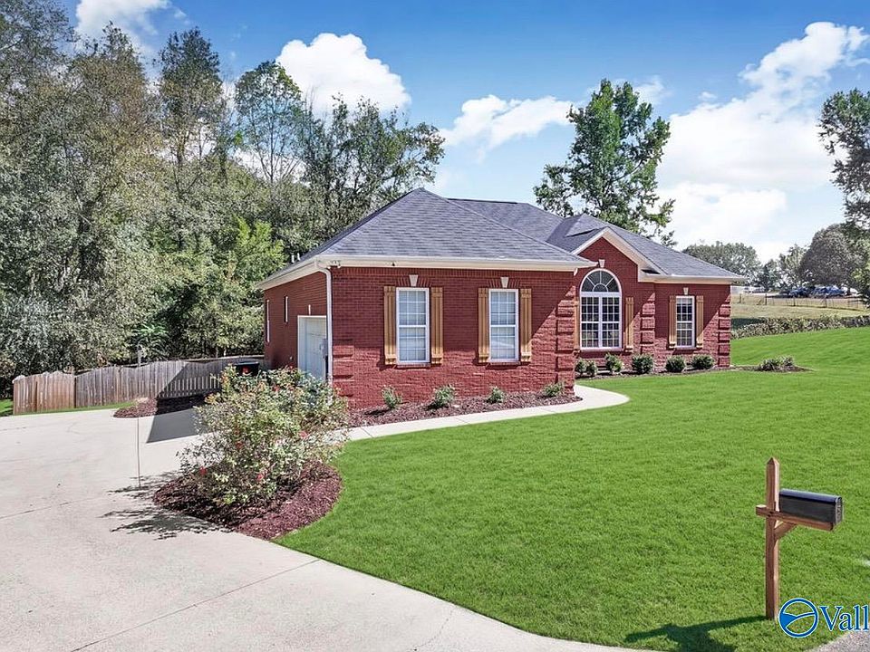 1st image of 19620 Jordan Ln