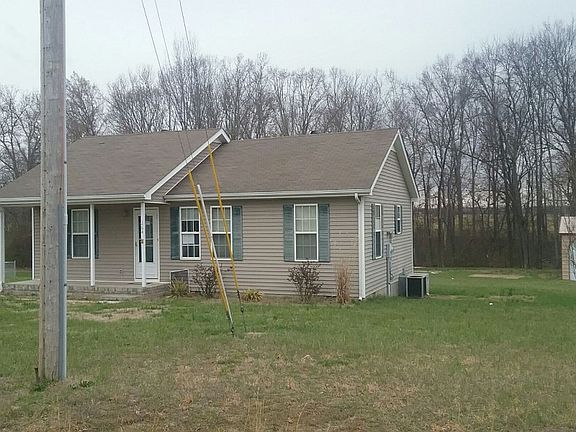 2nd image of 264 E Airport Dr