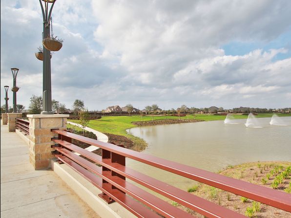 4610 Vaughan Way Iowa, Colony, TX 77578