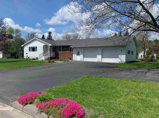 8 Haley Dr, Canton, NY 13617