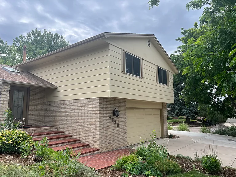 4620 Kirkwood St — Photo 2
