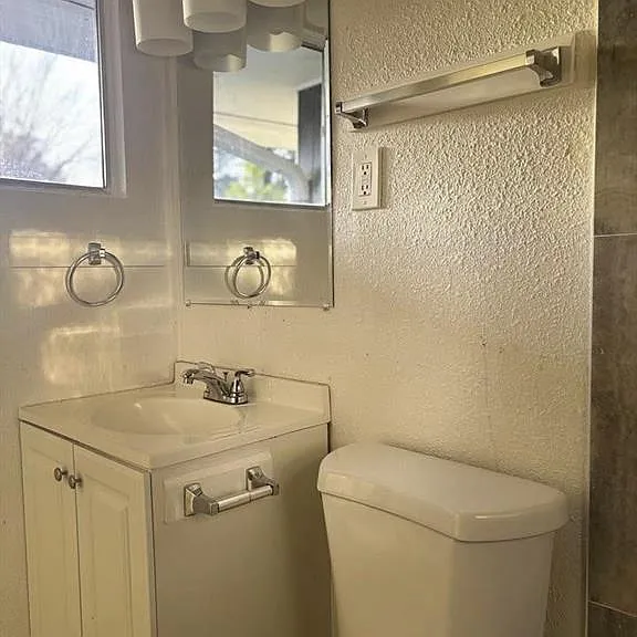 3443 Hyland Dr — Photo 15