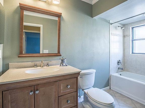 5th image of 3118 S Semoran Blvd APT 7
