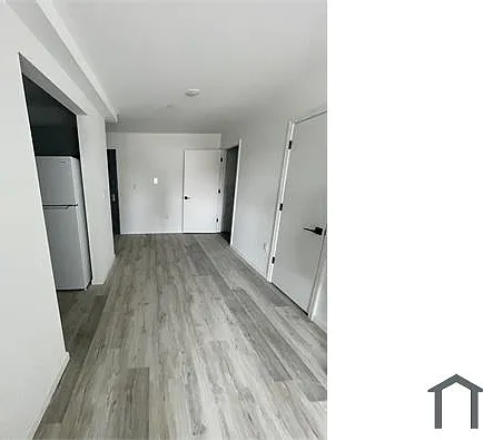 714 Beach Ave — Photo 1
