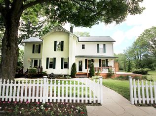 6379 Smith Rd, Berrien Center, MI 49102