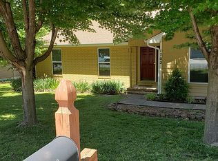 1702 E Stewart St, Fayetteville, AR 72703