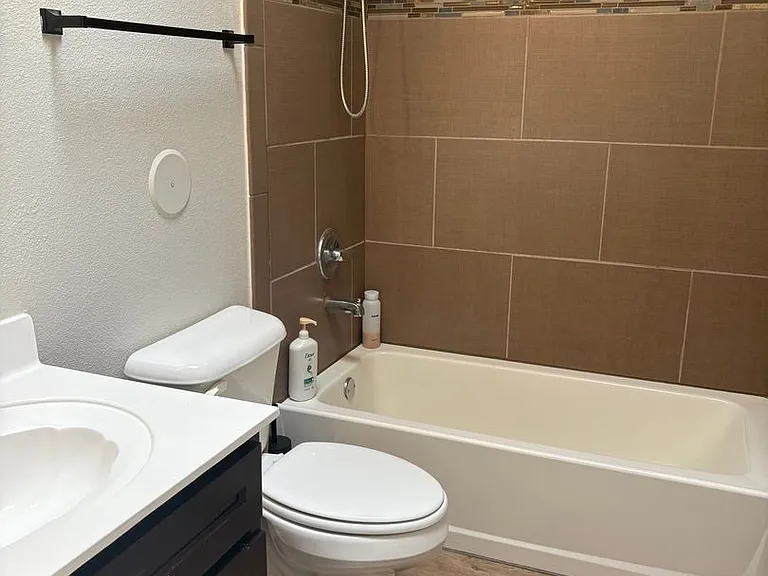 2141 Carlos Leon Pl — Photo 12