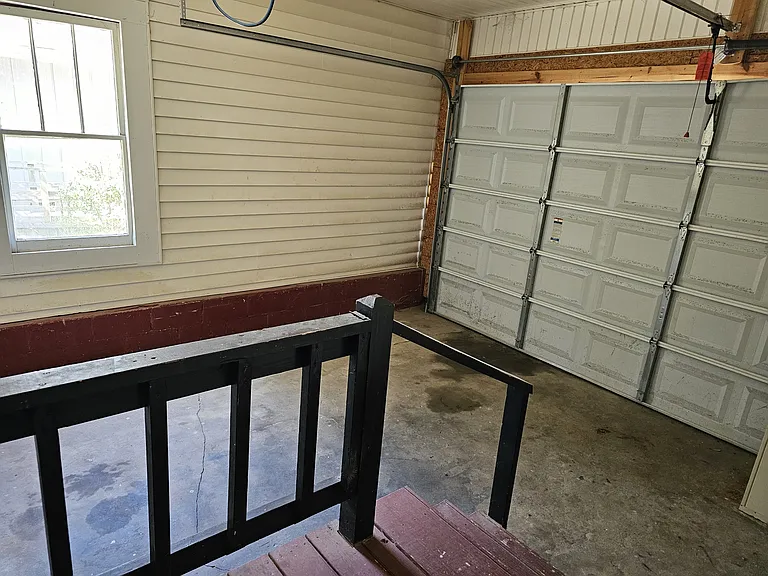 1804 State Highway 41 N #A — Photo 13