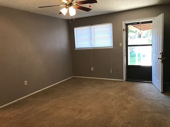 2nd image of 876 N Judge Ely Blvd