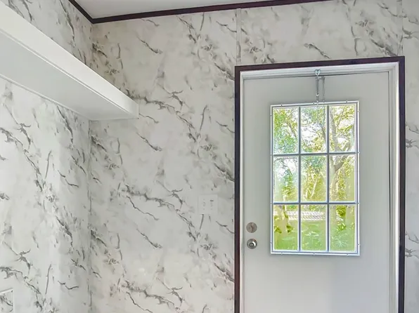 207 Skyline Dr, Lady Lake, FL 32159