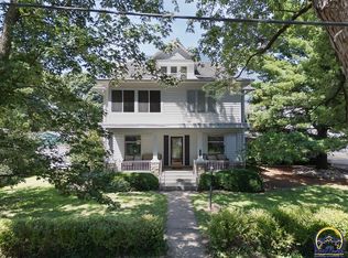 412 N Elm St, Perry, KS 66073