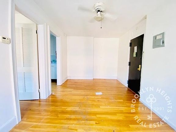 4th image of 230 Pacific St APT 10