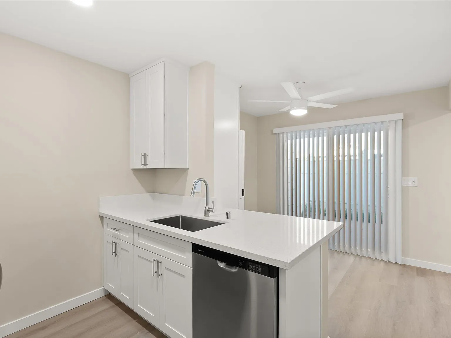 Concorde Apartments - Riverside, CA — Photo 2