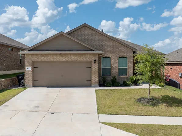 9712 Cherryville Rd, Fort Worth, TX 76108
