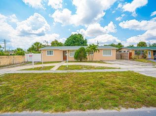 3040 Riley Ave, Palm Springs, FL 33461