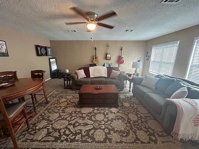 1606 Lemon Tree - 1 — Photo 4