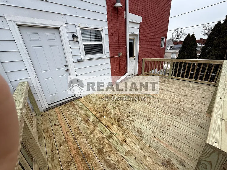 132 Evergreen Ave #1 — Photo 18