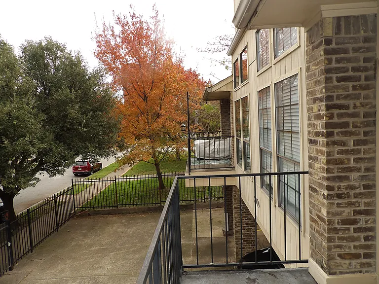 3909 Rawlins St #101 — Photo 6