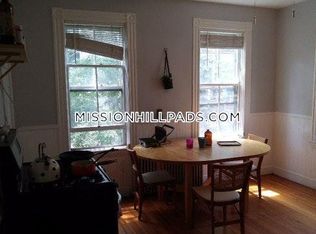 68 Hillside St #2A, Roxbury Crossing, MA 02120