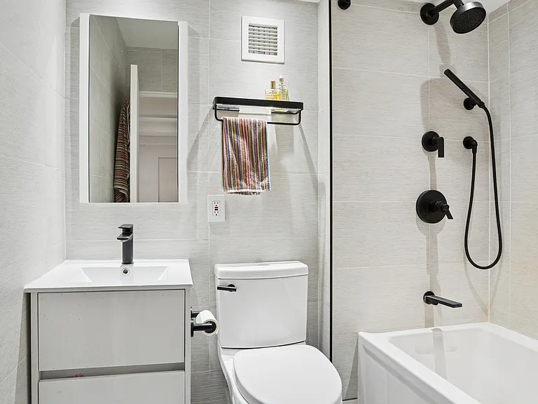 254 Park Ave S #2PR — Photo 9