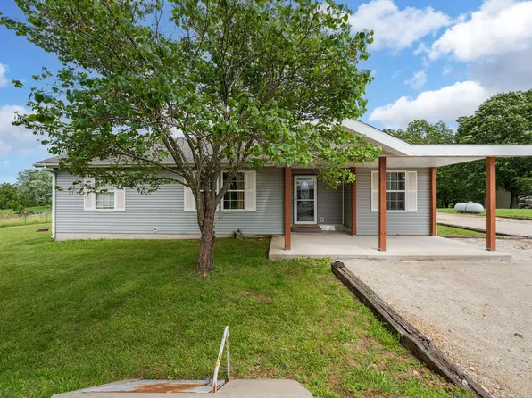 1460 Emerald Road, Spokane, MO 65754