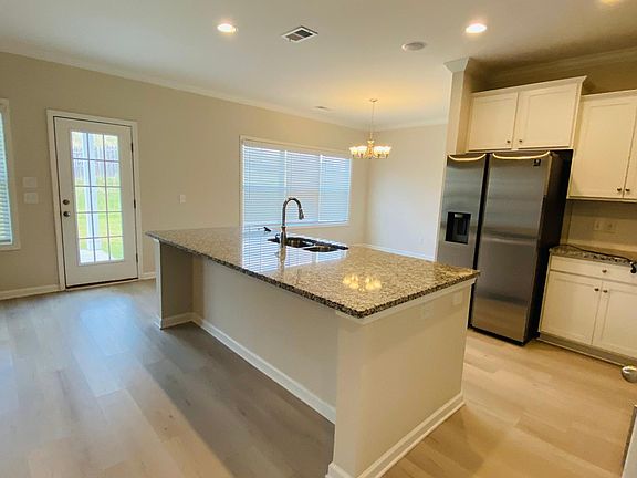 3rd image of 116 Calming Creek Way