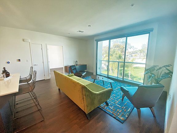 4th image of 2000 El Cajon Blvd #434