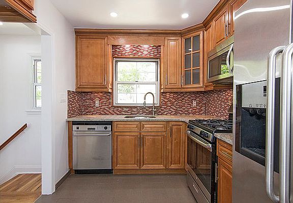 2nd image of 144-24 20th Ave #2