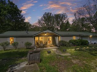 24608 Brookside Rd, Hermitage, MO 65668