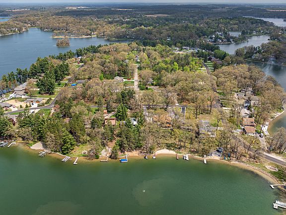5th image of 11253 Pinewood Dr