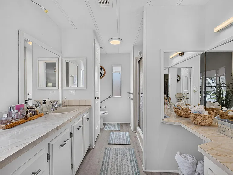 7640 SE Shenandoah Dr — Photo 41