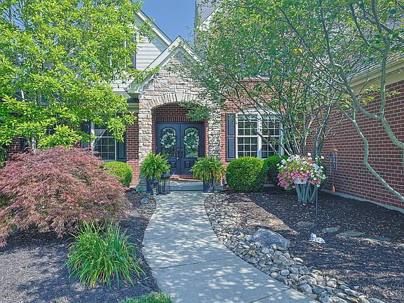 2nd image of 8232 Ascot Glen Ct