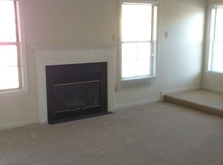 9919 Gable Ridge Ter APT D, Rockville, MD 20850