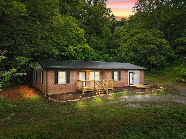 417 Friendship Rd, Shawsville, VA 24162
