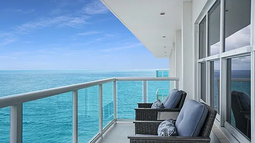 3550 Galt Ocean Dr Photo 1