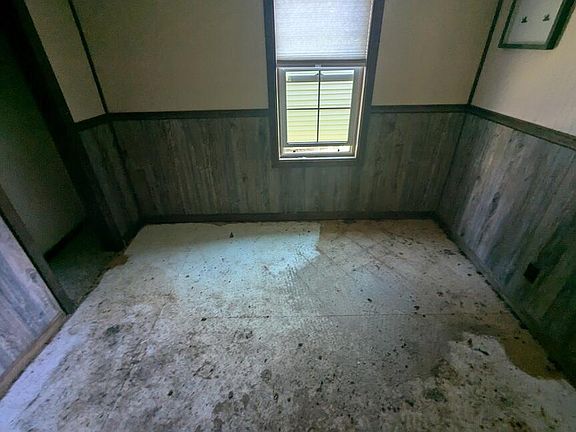 5th image of 8836 Williams Rd