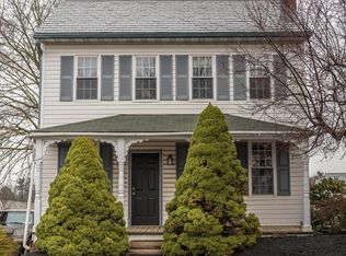 138 E Chestnut St, Ephrata, PA 17522