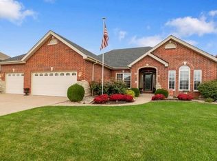 3202 Bear Tracks Dr, Wentzville, MO
